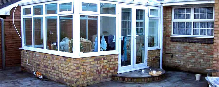 Conservatory in Binfield, Berkshire by MMAS Construction