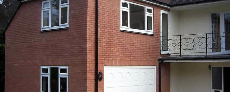 Two storey extension in Frimley, Surrey by MMAS Construction